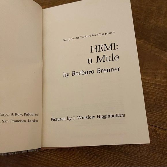 Hemi: a Mule by Barbara Brenner Hardcover 1973 - Picture 2 of 3